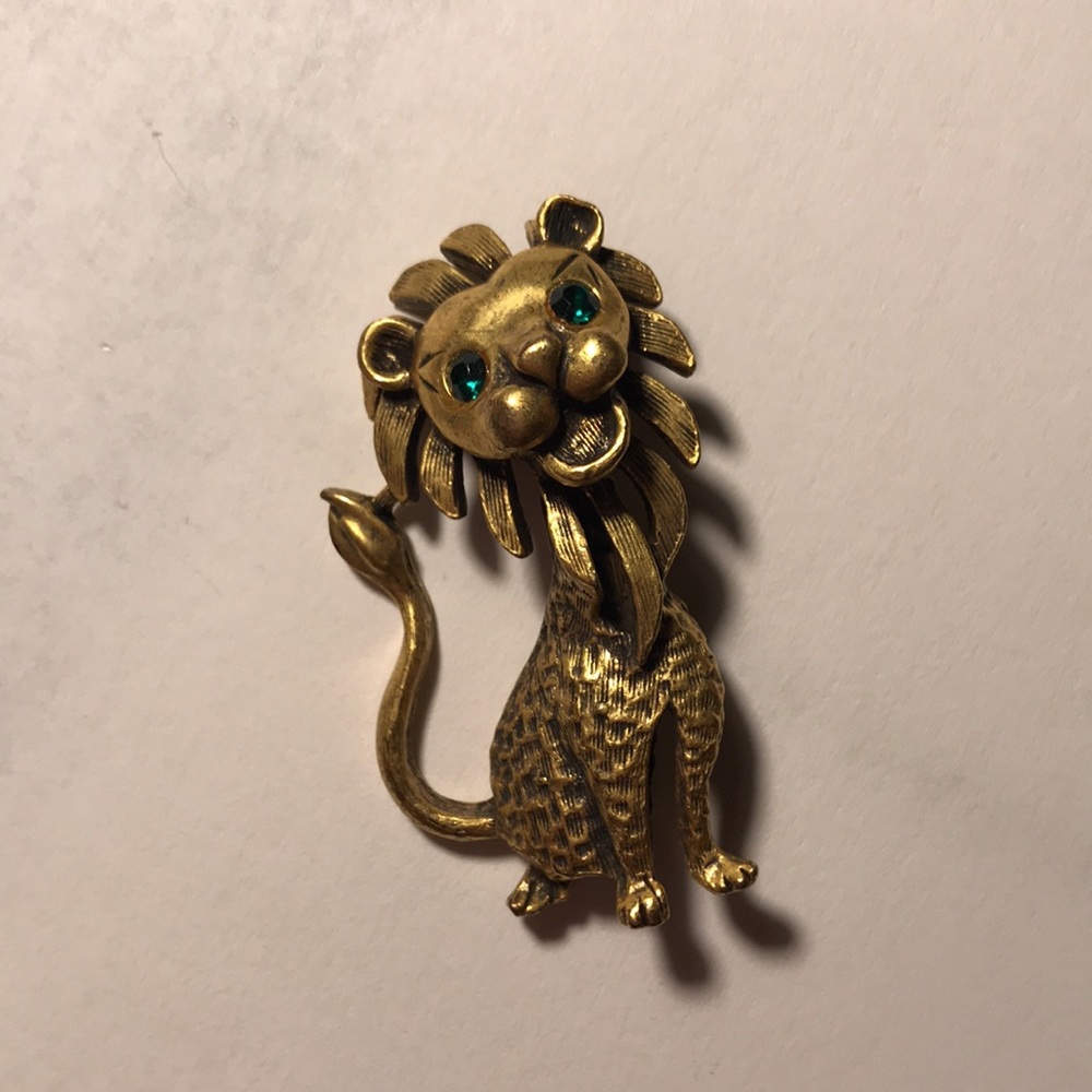 Whimsical Lion Gold-toned Brooch